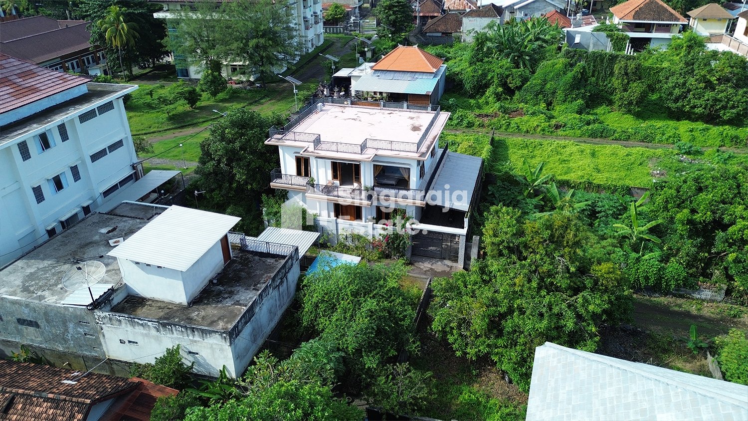 2-Story House Near Beach in Singaraja City - Image 2